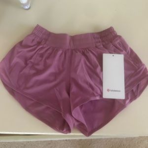 NWT Hotty Hots 2.5”